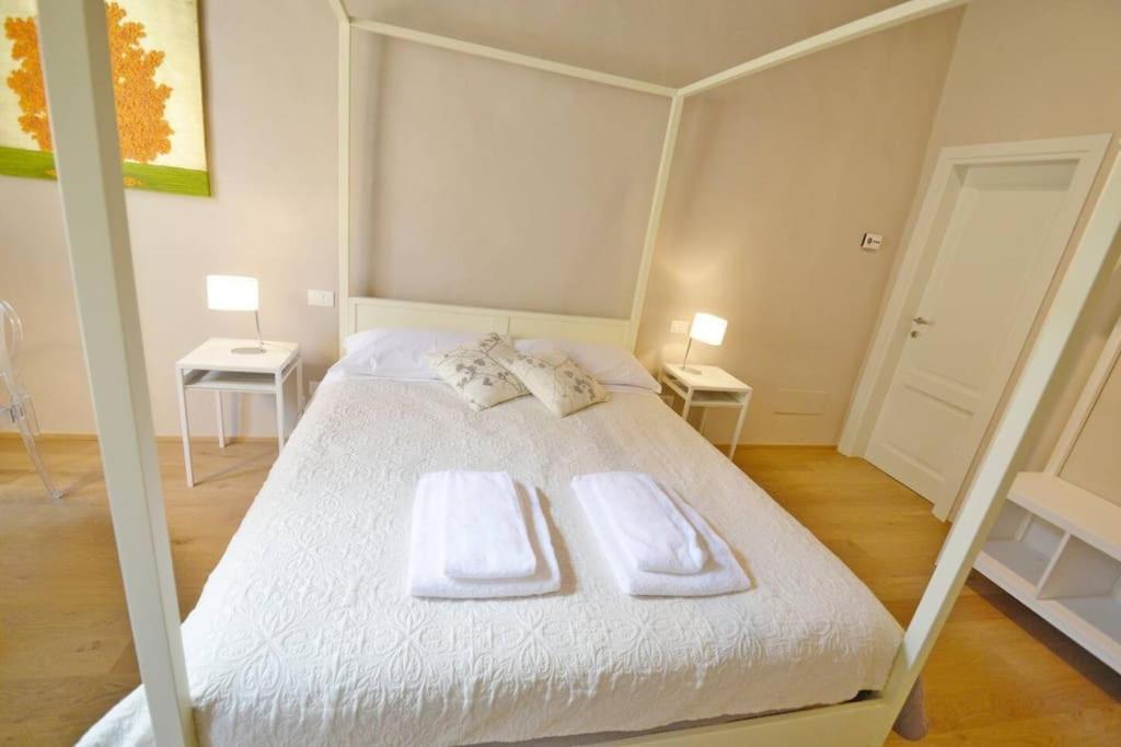 Keys Of Italy - Albero 15 Small - Train Station For Couples 2nd Floor Apartamento *